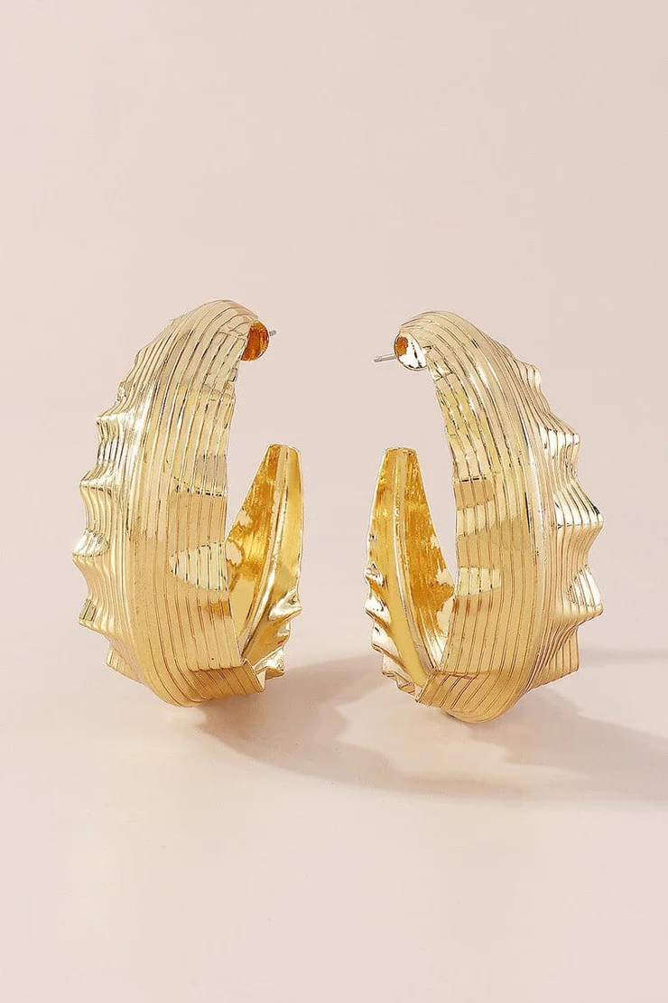 AvahCouture-Large-Round-Gold-Hoop-Earrings2.webp